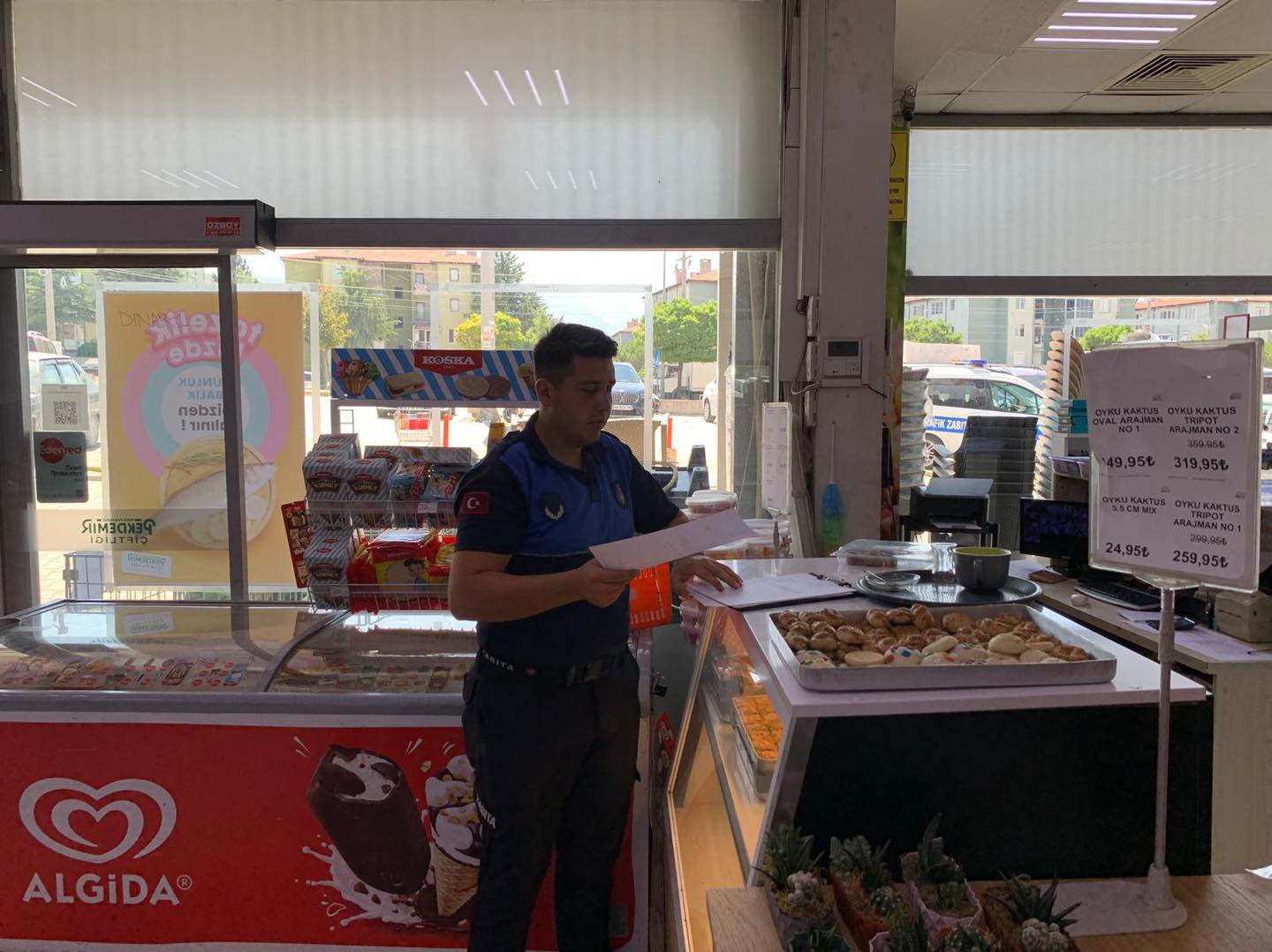 lemizdeki Tm Marketlerde Denetim Gerekletirildi!