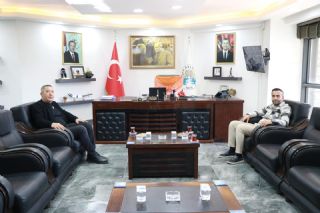 Akada Belediye Bakanmz Hasan Uluta, Di