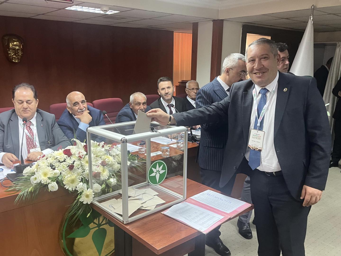 PANKOBRLKte 53. Olaan Genel Kurul Tamamland Belediye Bakanmz Veysel Topu Denetim Kurulunda!