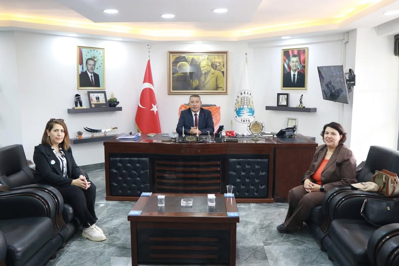 yk ve Masal Yazarlarmz Havva Erkasap Koak ile Raziye Demiralay Celep, Dinar Belediye Bakanmz Veysel Topuyu makamnda ziyaret etti.