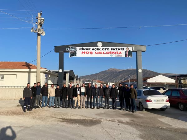 Dinar Ak Oto Pazar Hizmete Girdi