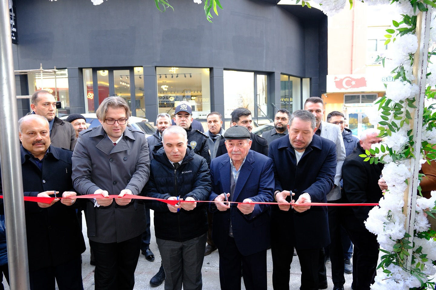 Dinarda Kutsal Emanetler Sergisi Byk lgi Grd