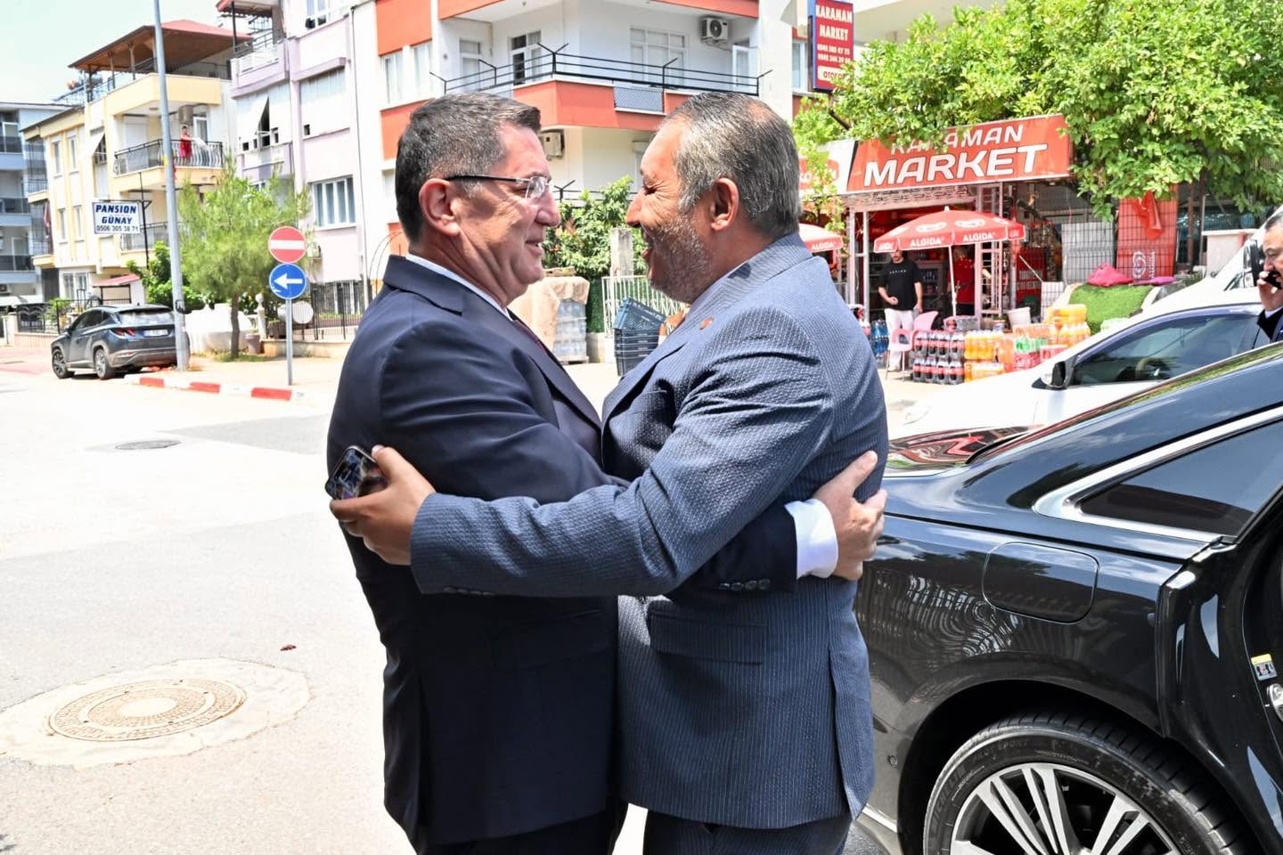 AESOB Ba�kan�m�z Adl�han Dere�ye Hay�rl� Olsun Ziyareti