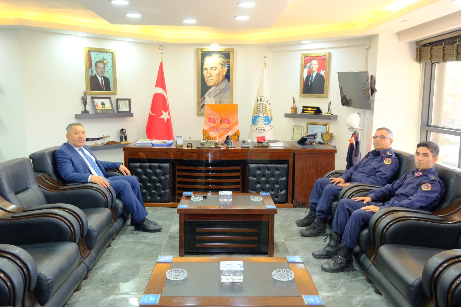 Afyonkarahisar l Jandarma Komutan Yardmcs J. Albay Mustafa nsaldan Bakan Topuya Ziyaret